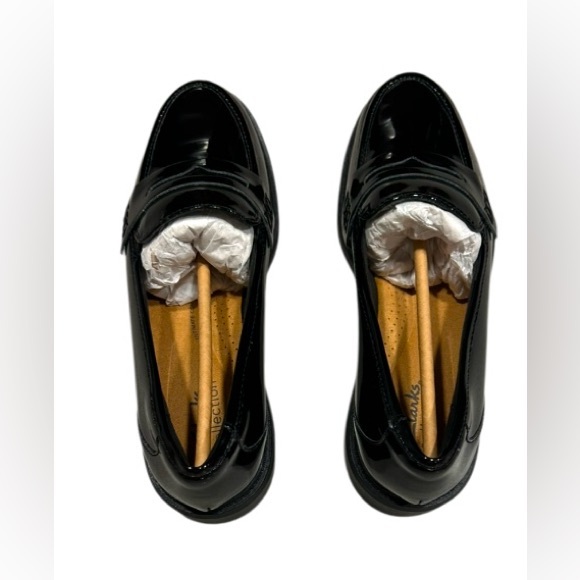 🖤NWT! CLARKS! TIKTOK TRENDING! BLACK PATENT LOAFERS! “WESTLYNN AYLA” 🖤 - Picture 13 of 16